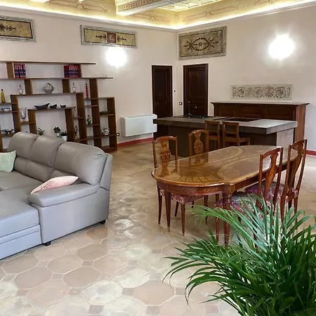 Palazzo Forlani *
